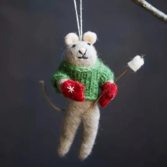 Anthropologie Terrain Campfire Mouse Ornament - Picture 1 of 2